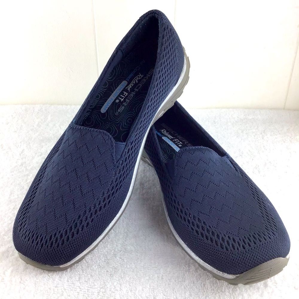Skechers Relaxed Fit Air Cooled Navy Knit Size 6.5